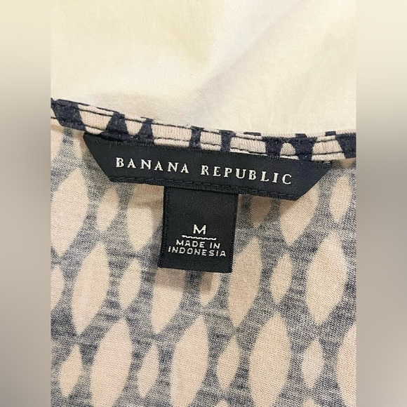 Banana Republic Women’s Black & Cream Long Sleeve Top | Size M - Picture 2 of 8